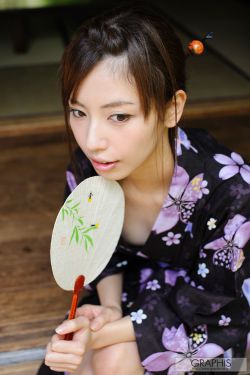 叶子楣女机器人